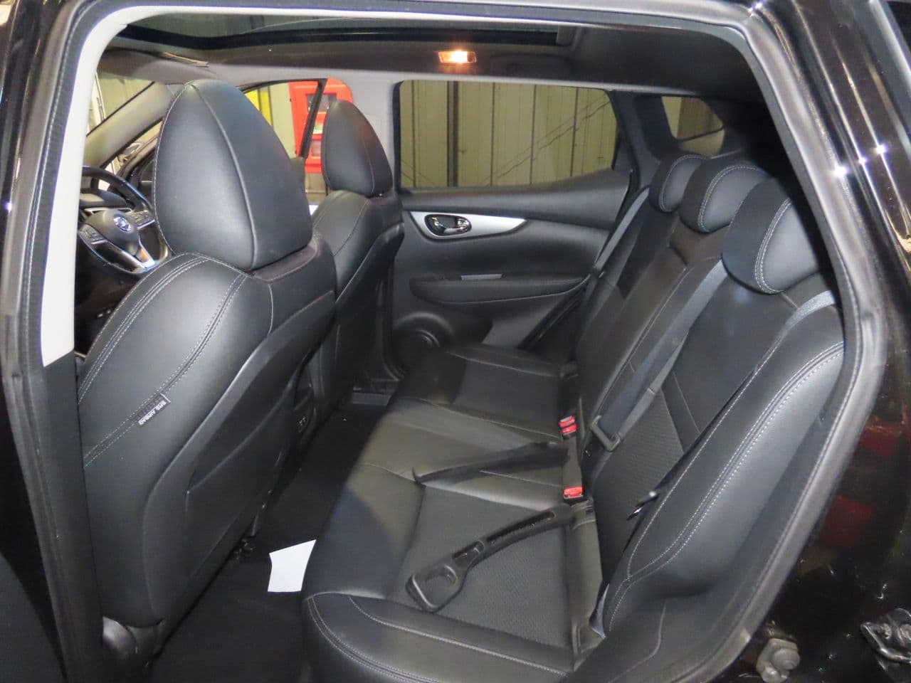 Nissan Qashqai 1.3 DIG-T Tekna — image 10