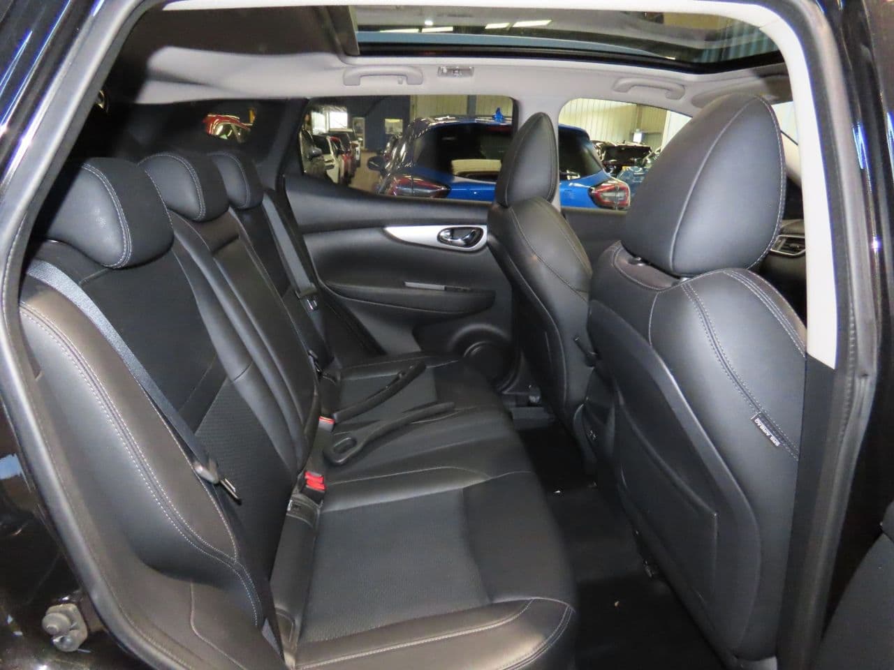 Nissan Qashqai 1.3 DIG-T Tekna — image 11