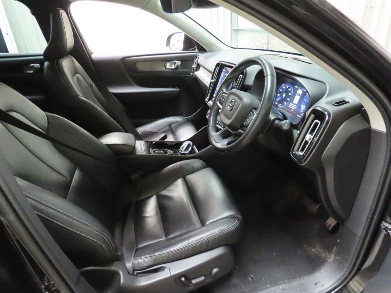 Volvo XC40 1.5 T3 Inscription Pro — image 7