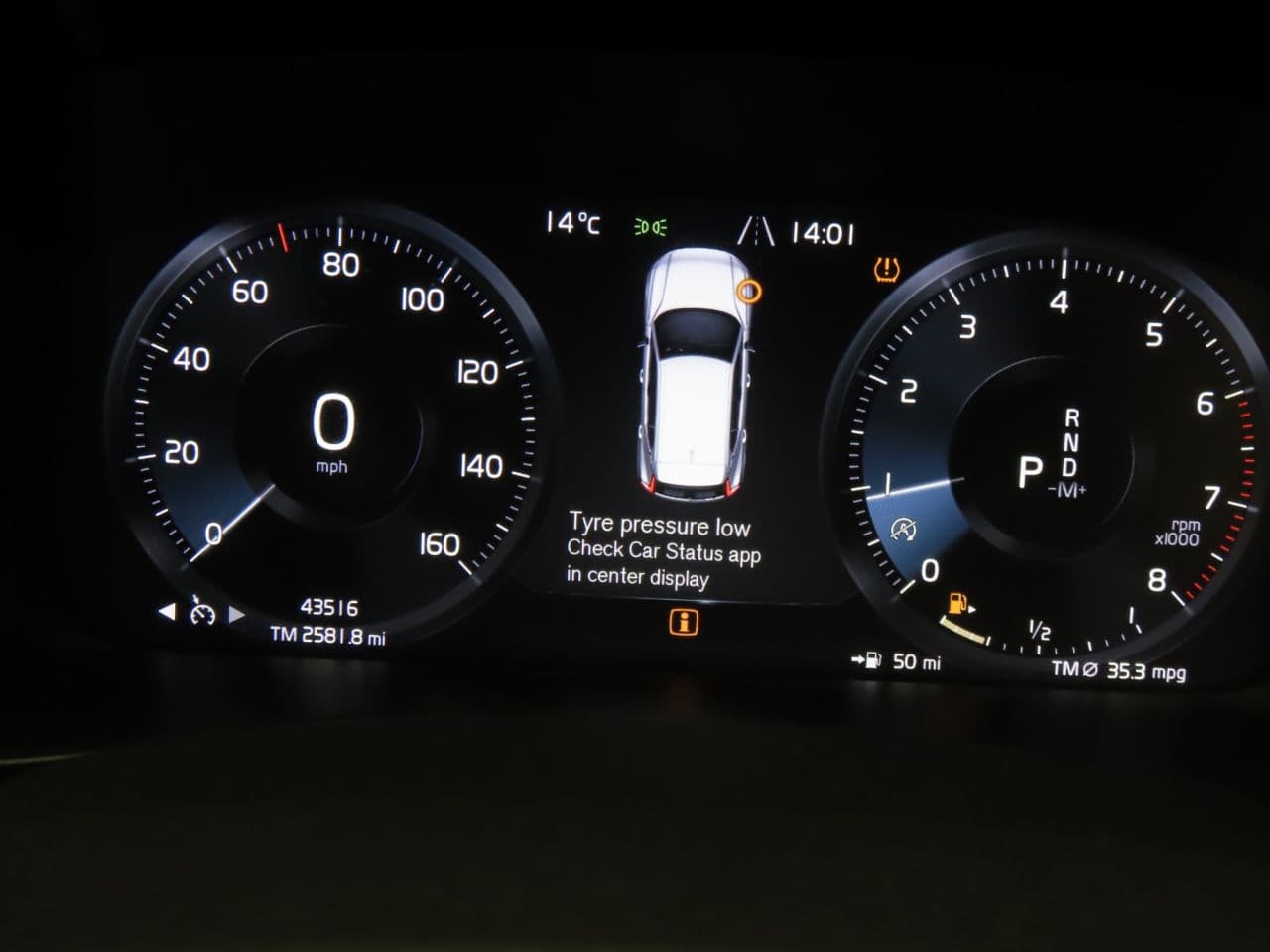 Volvo XC40 1.5 T3 Inscription Pro — image 9