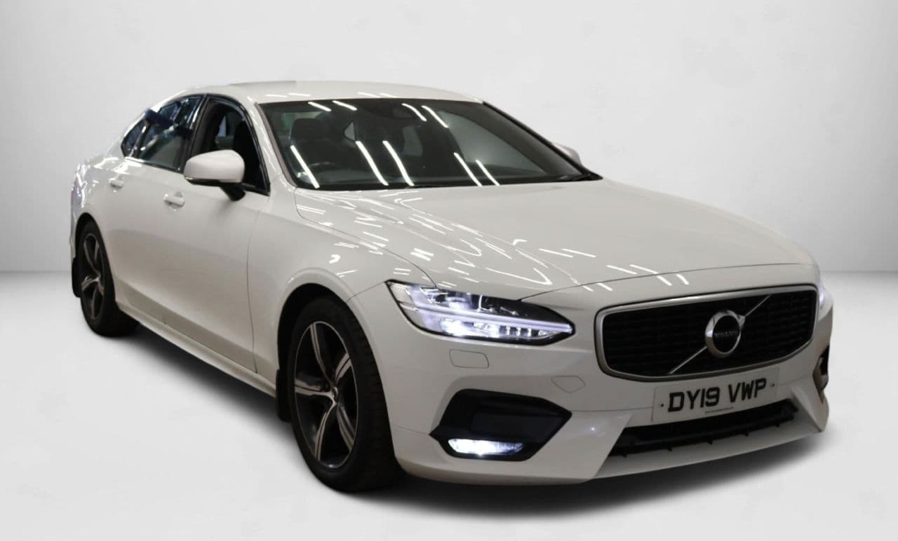 Volvo S90 2.0 D4 R-Design — image 1