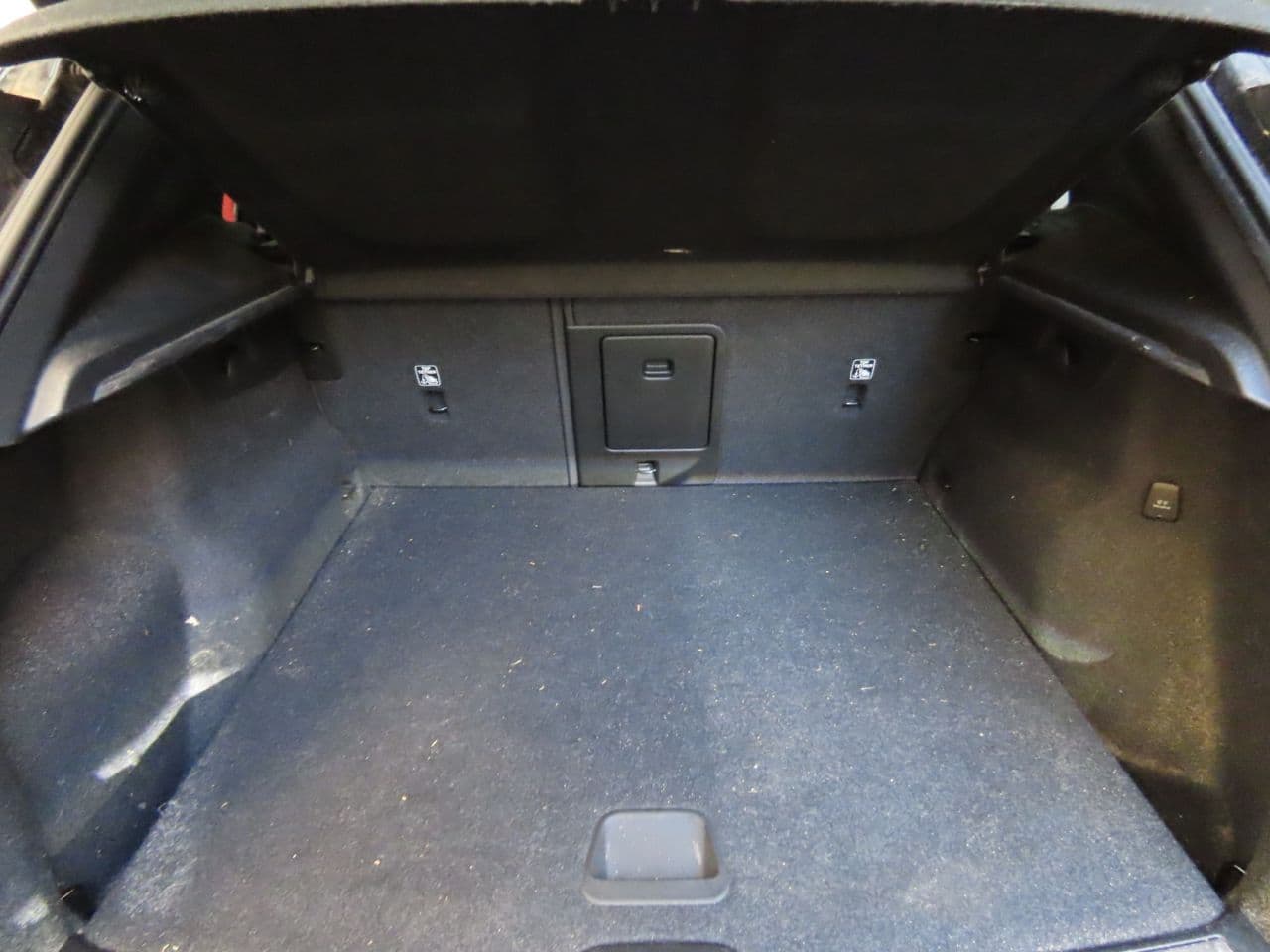 Volvo XC40 1.5h T5 Twin Engine Recharge 10.7kWh Inscription Pro — image 12