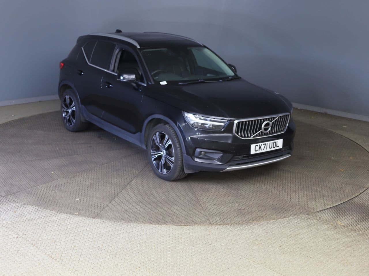 Volvo XC40 1.5h T5 Twin Engine Recharge 10.7kWh Inscription Pro — image 1