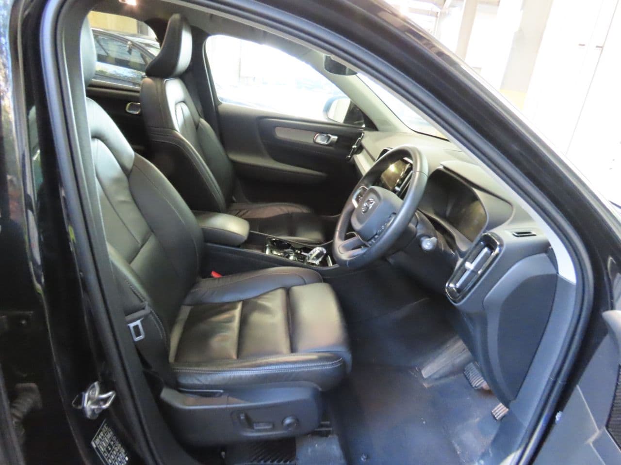 Volvo XC40 1.5h T5 Twin Engine Recharge 10.7kWh Inscription Pro — image 7