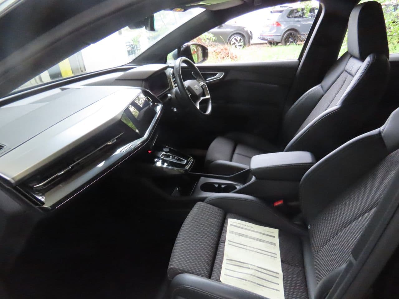 Audi Q4 E-Tron 35 S line Sportback — image 8