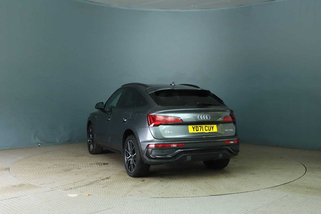 Audi Q5 2.0 TFSIe 50 Edition 1 Sportback — image 5