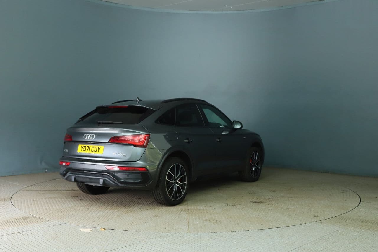 Audi Q5 2.0 TFSIe 50 Edition 1 Sportback — image 6