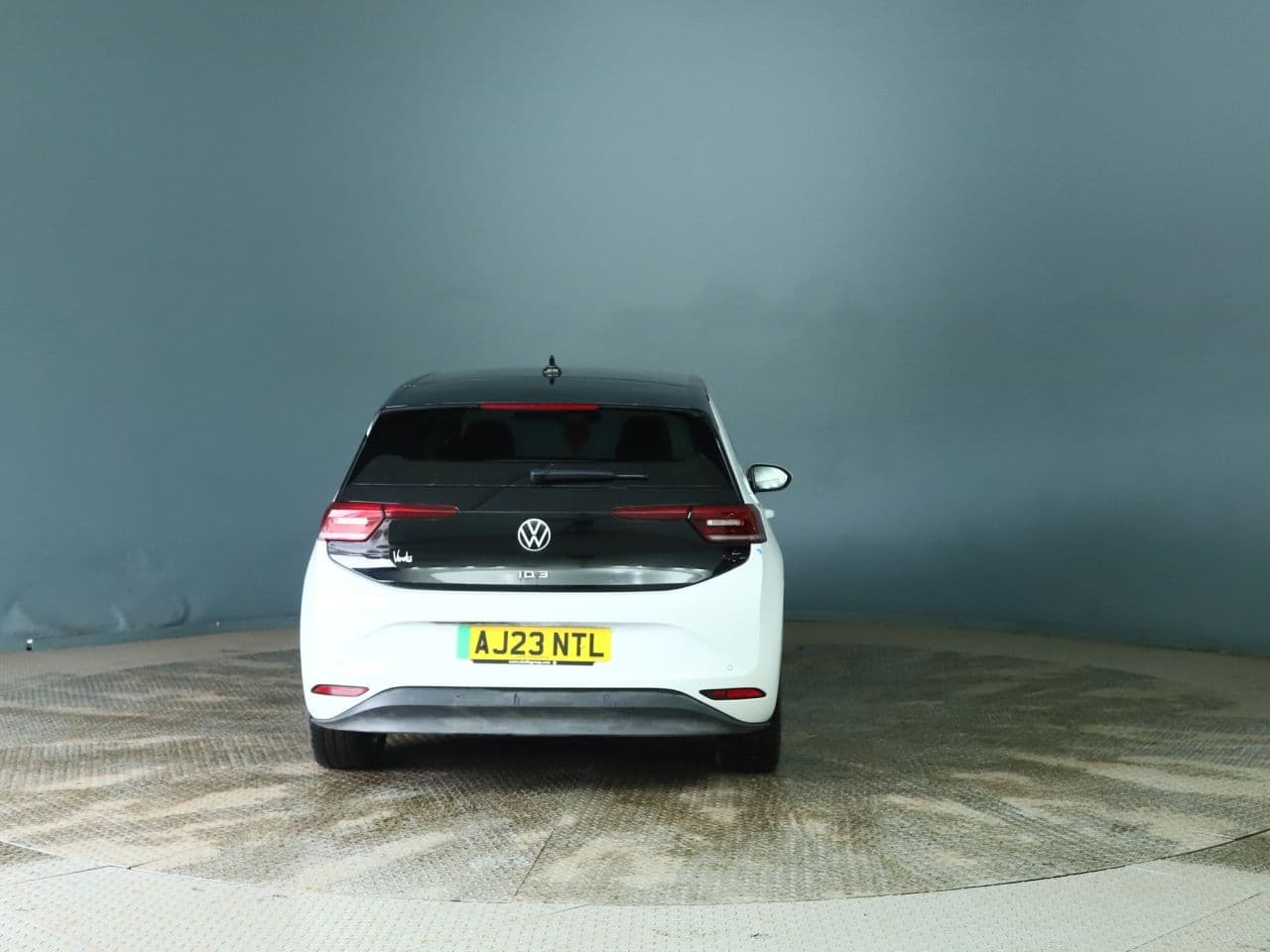 Volkswagen ID.3 Pro S 77kWh Tour — image 4