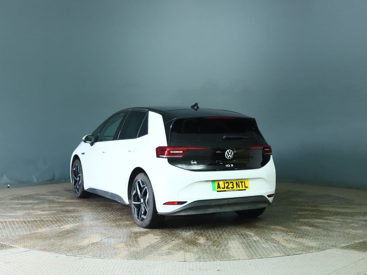 Volkswagen ID.3 Pro S 77kWh Tour — image 5