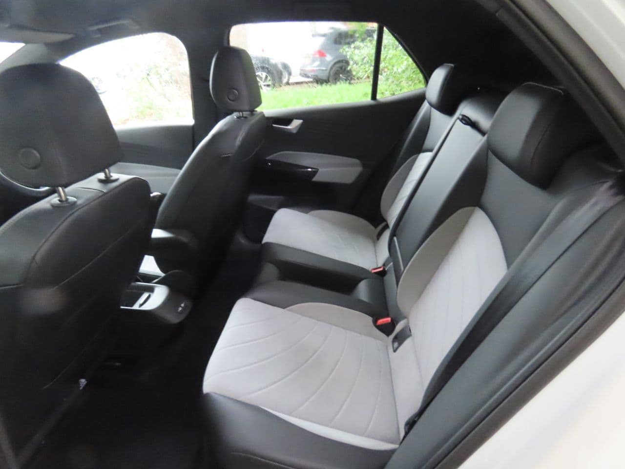 Volkswagen ID.3 Pro S 77kWh Tour — image 10