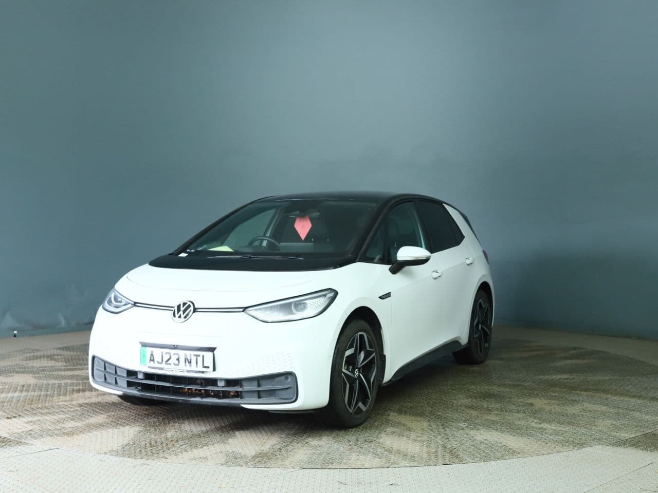 Volkswagen ID.3 Pro S 77kWh Tour — image 3