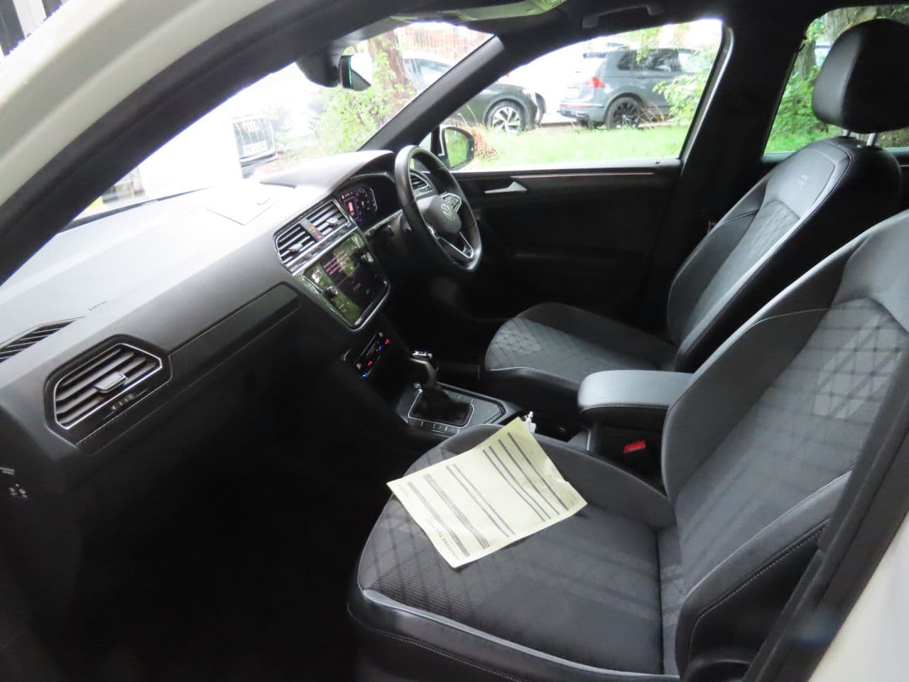 Volkswagen Tiguan 1.5 TSI R-Line — image 8
