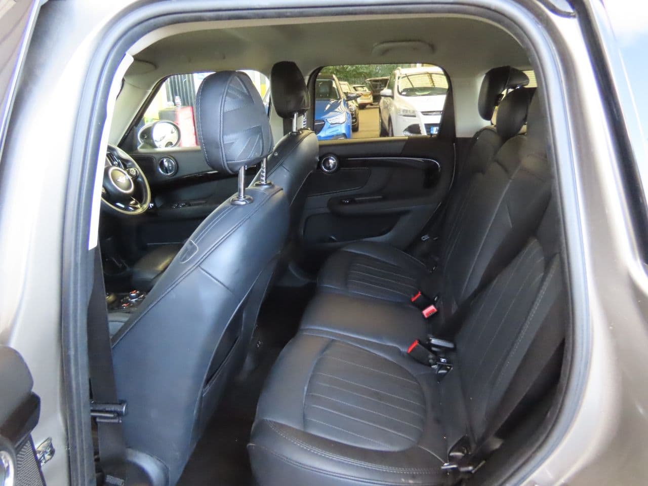 Mini Countryman 1.5 Cooper Exclusive — image 10