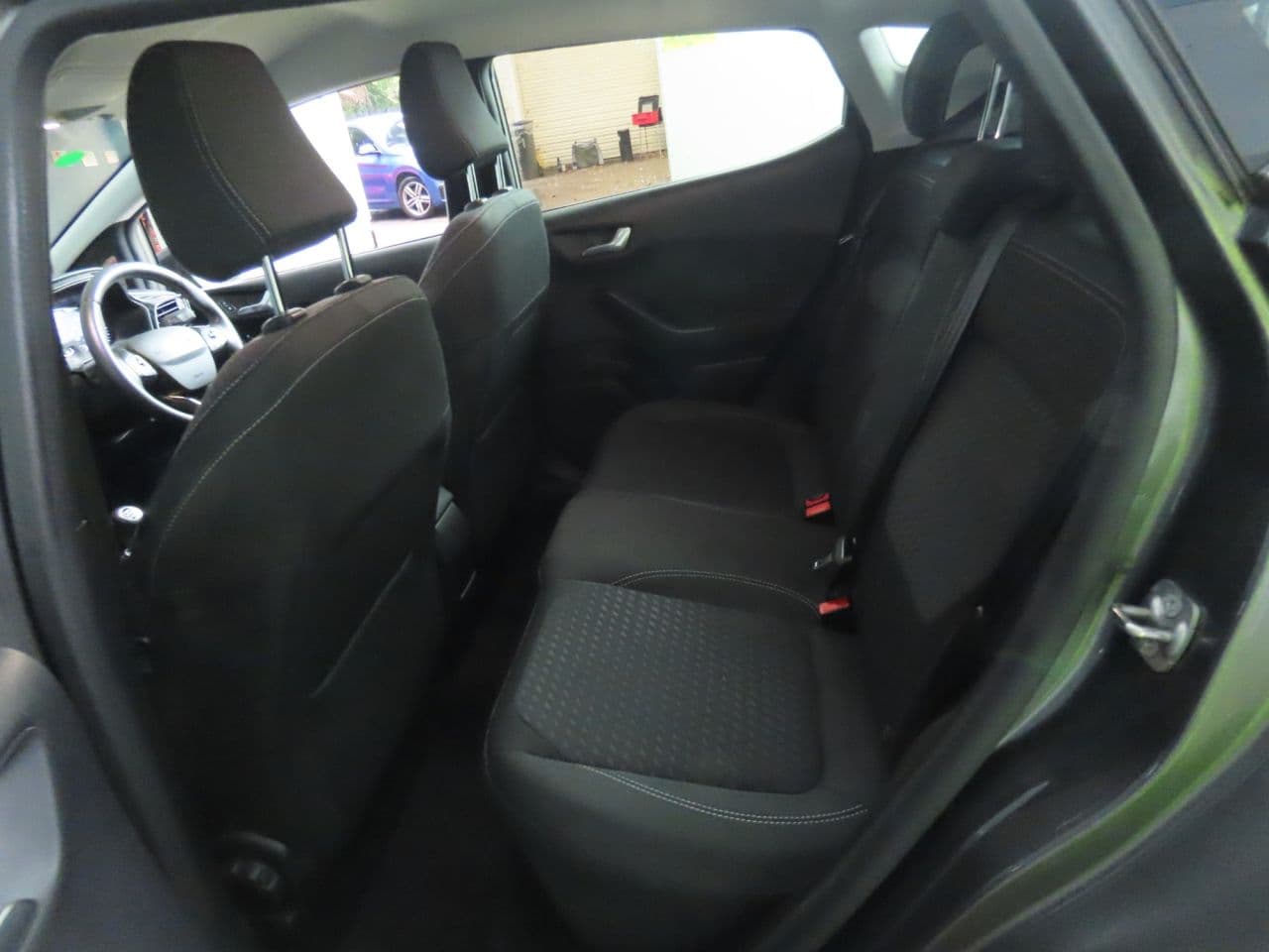 Ford Fiesta 1.0T EcoBoost GPF Titanium — image 10