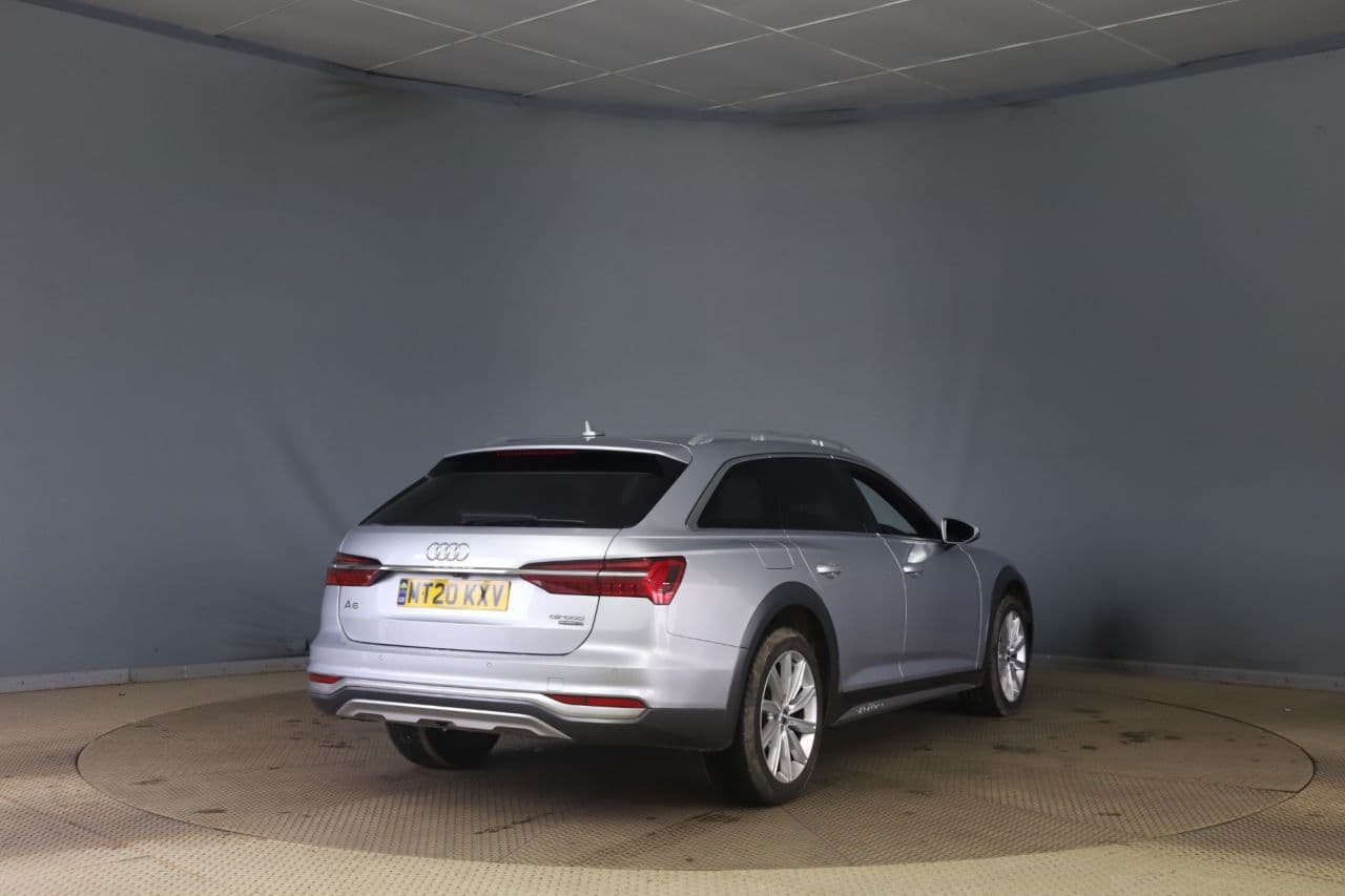 Audi A6 Allroad 3.0 TDI V6 45 Sport — image 6