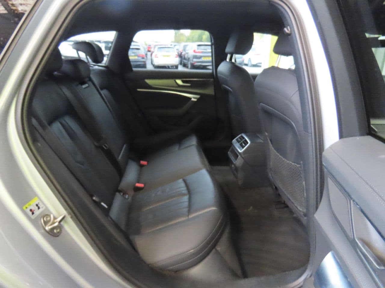 Audi A6 Allroad 3.0 TDI V6 45 Sport — image 11