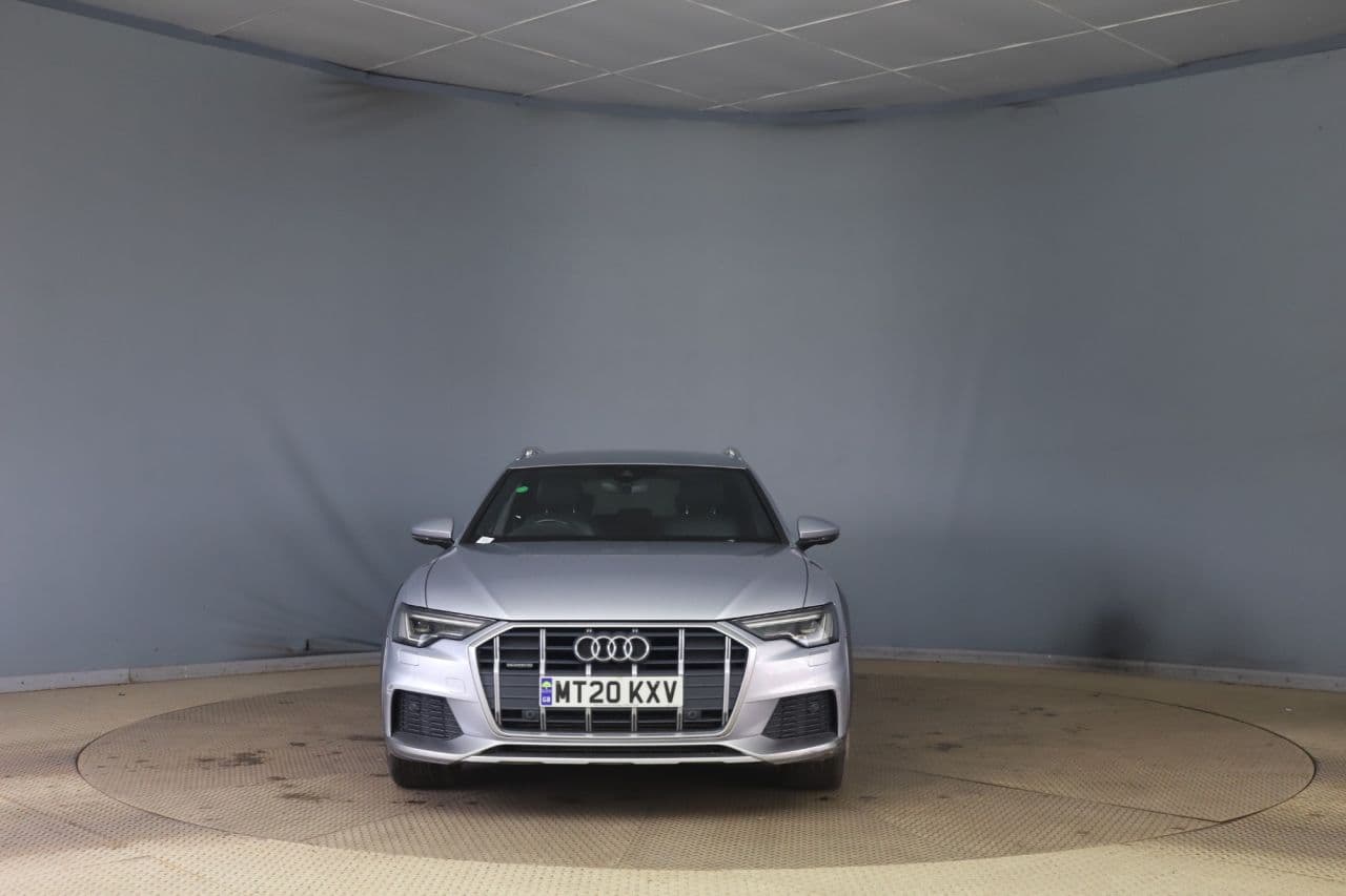 Audi A6 Allroad 3.0 TDI V6 45 Sport — image 2