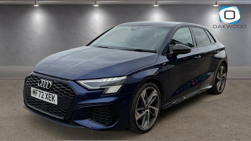 Audi A3 1.5 TFSI 35 Edition 1 Sportback — image 2