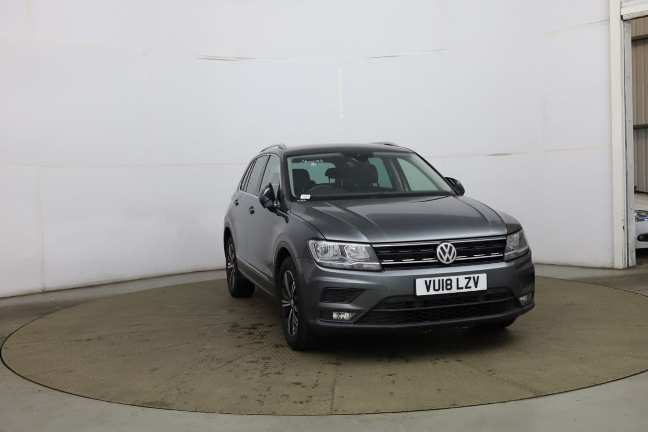 Volkswagen Tiguan 1.4 TSI SE Navigation — image 1