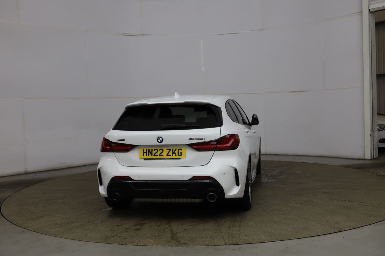 BMW 1 Series 2.0 M135i — image 4