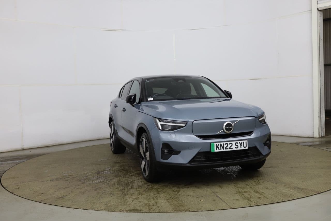 Renault Kadjar 1.3 TCe Iconic — image 1