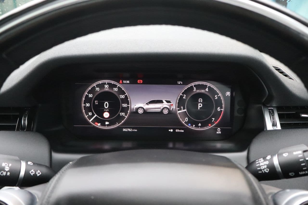 Land Rover Discovery Sport 2.0 P200 MHEV SE — image 7