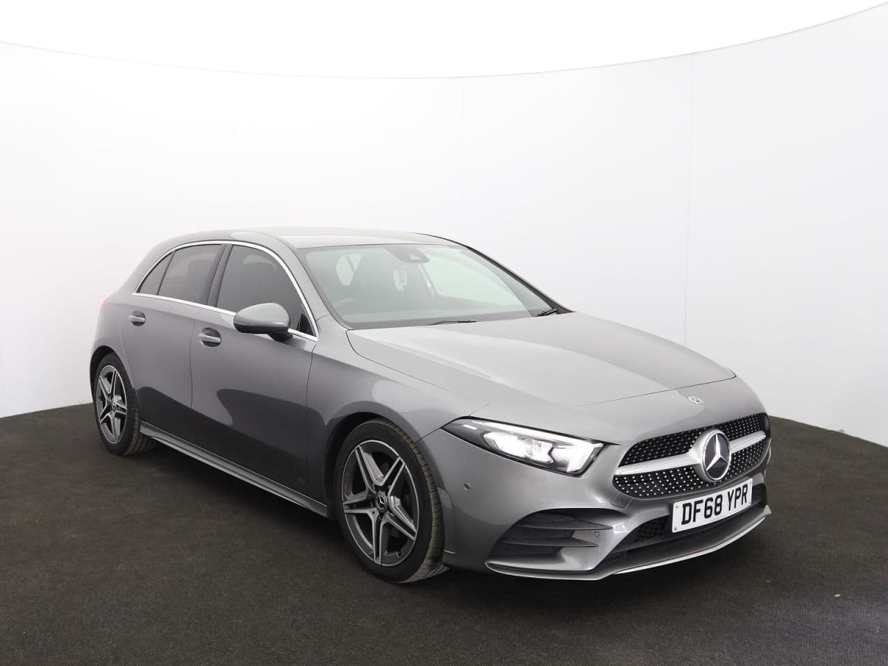 Mercedes-Benz A Class 1.3 A200 AMG Line (Executive) view 1