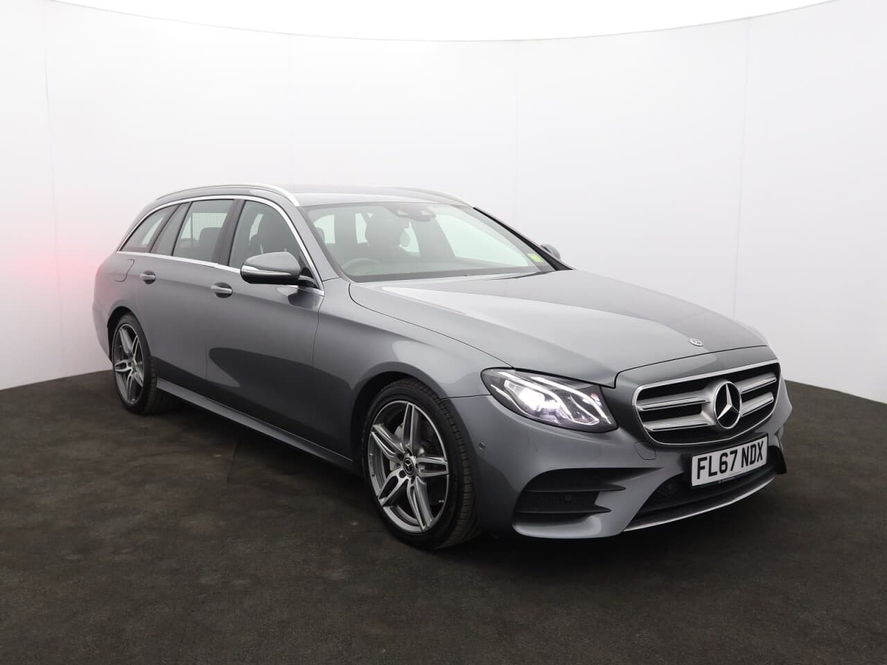 Mercedes-Benz E Class 2.0 E200d AMG Line view 1