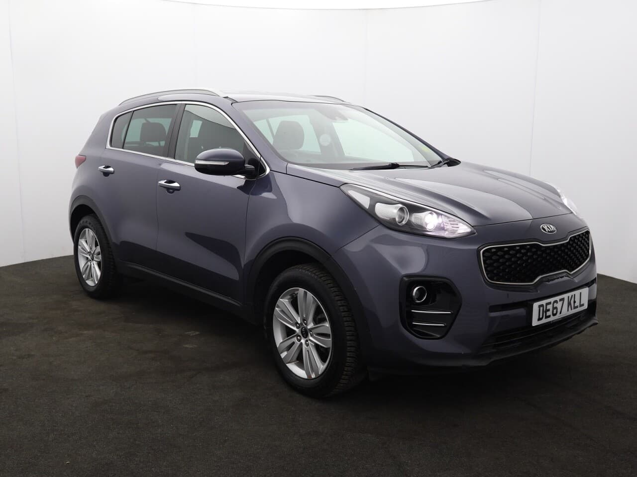 Kia Sportage 1.6 GDi 2 view 1