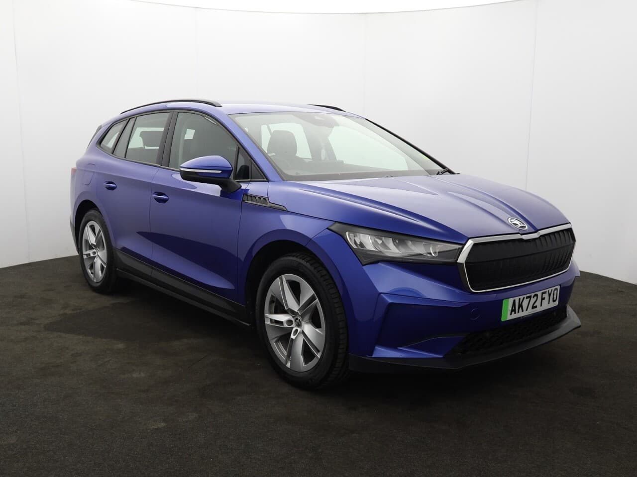 Skoda Enyaq Iv iV 62kWh 60 view 1