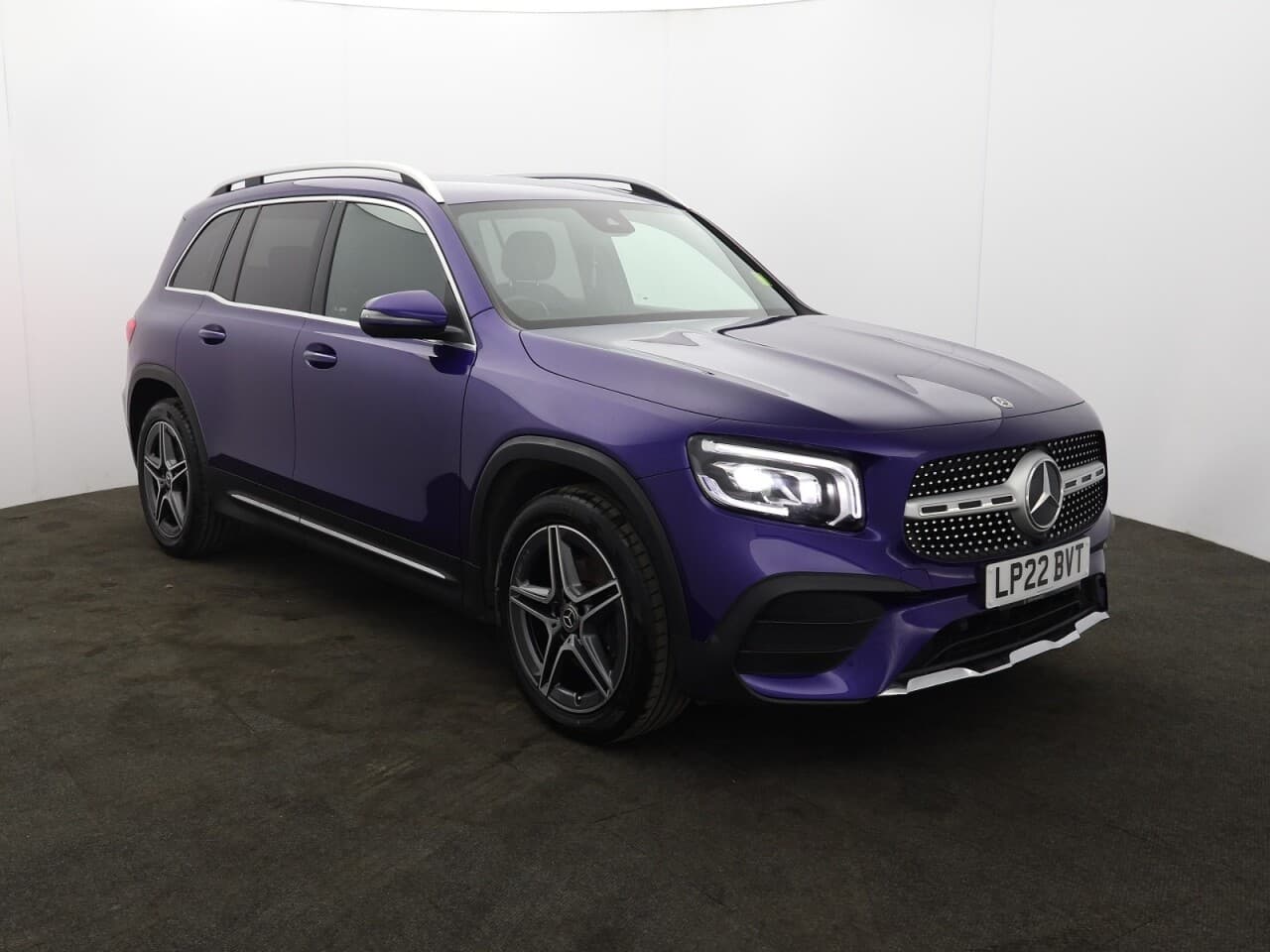 Mercedes-Benz Glb 1.3 GLB200 AMG Line view 1