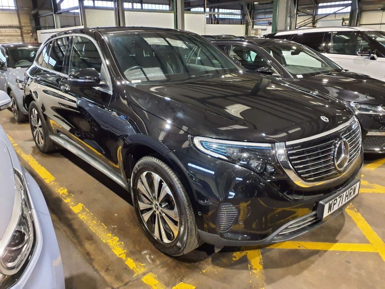 Mercedes-Benz Eqc EQC 400 80kWh Sport view 1