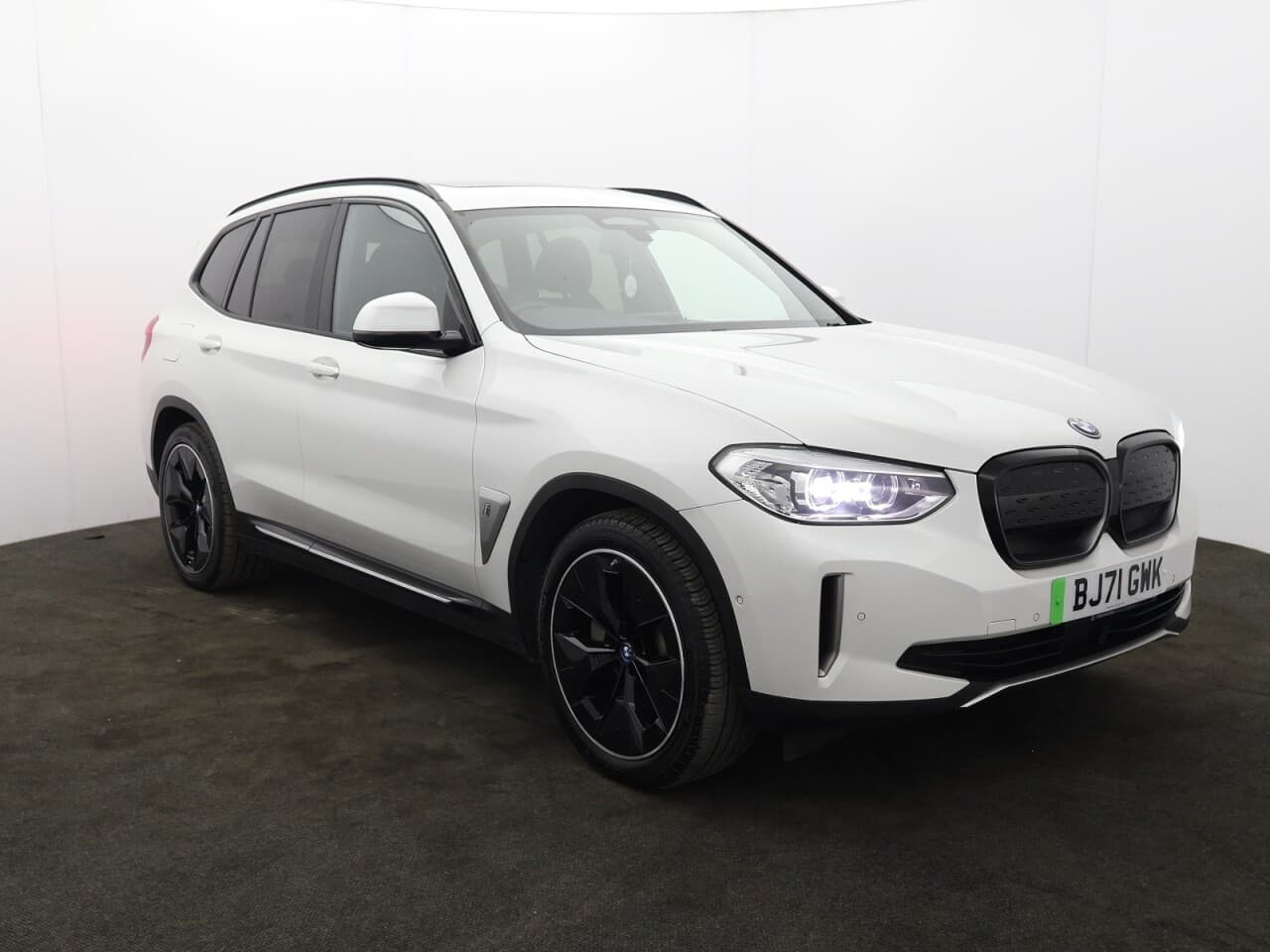 BMW IX3 80kWh Premier Edition