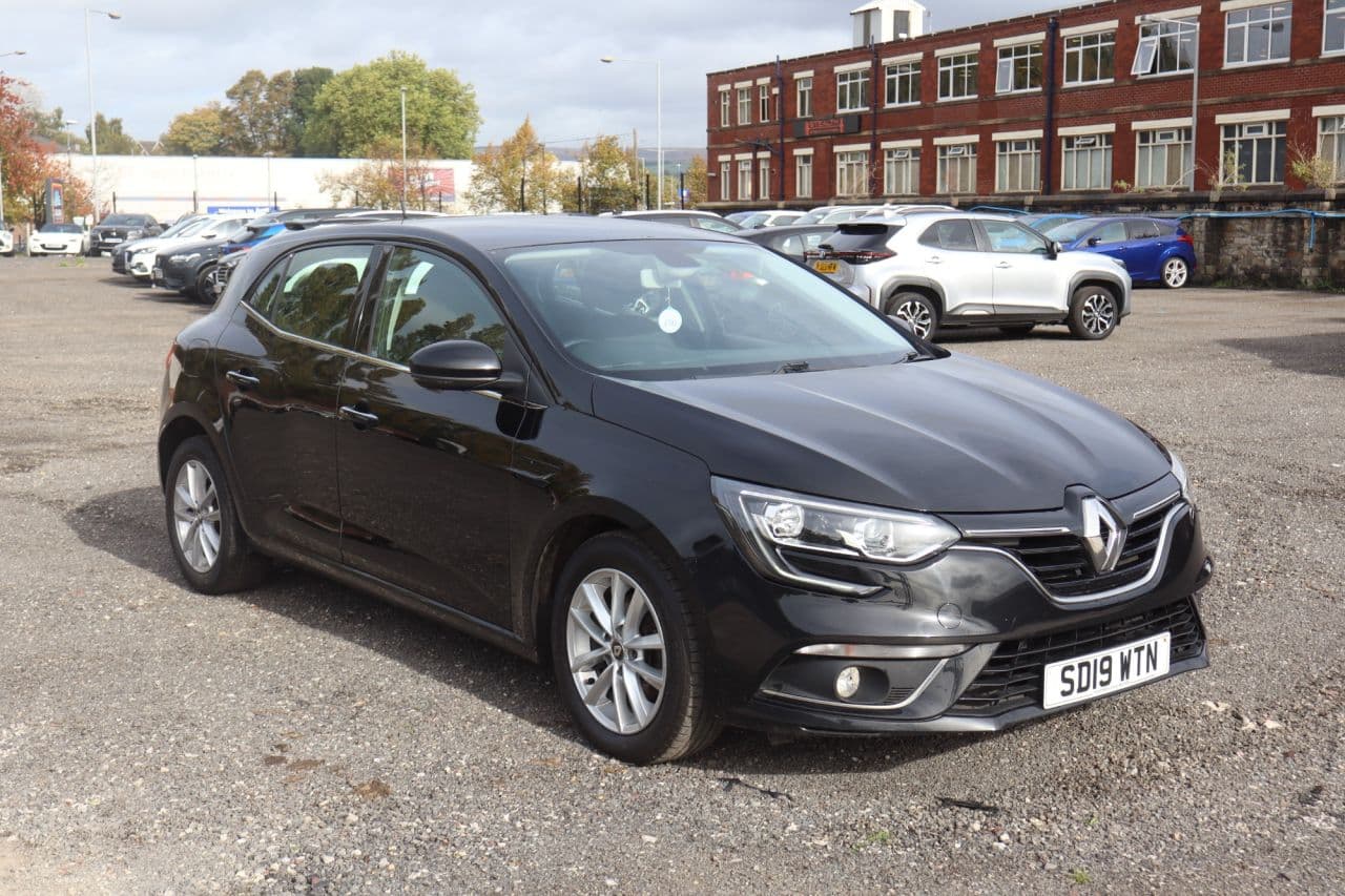 Renault Megane 1.3 TCe Play view 1