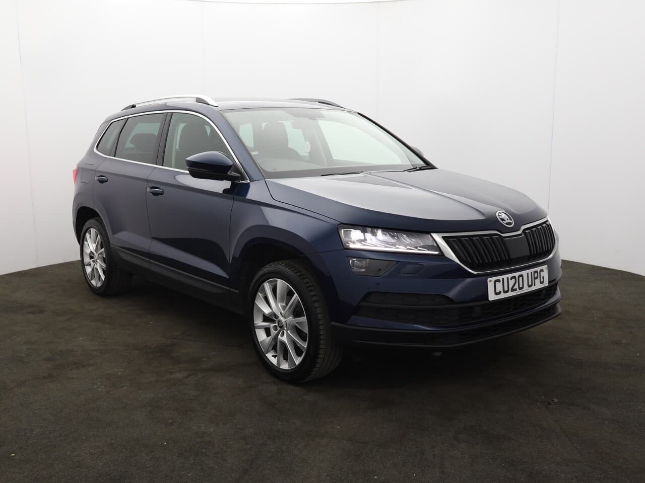Skoda Karoq 1.5 TSI ACT SE L view 1