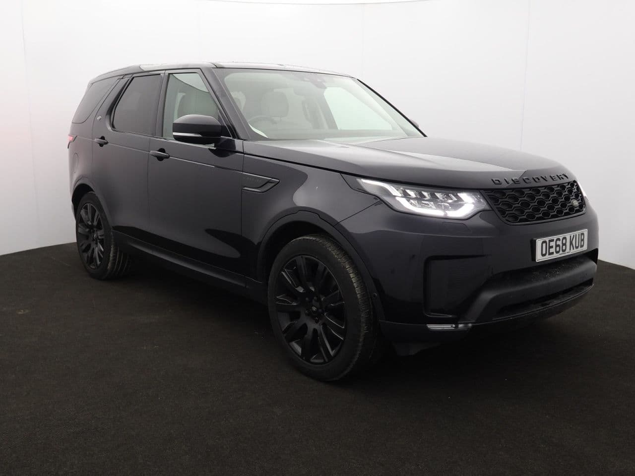 Land Rover Discovery 2.0 SD4 HSE view 1
