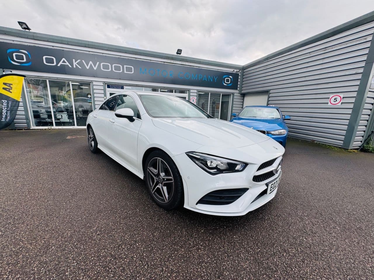 Mercedes-Benz Cla 1.3 CLA200 AMG Line view 1