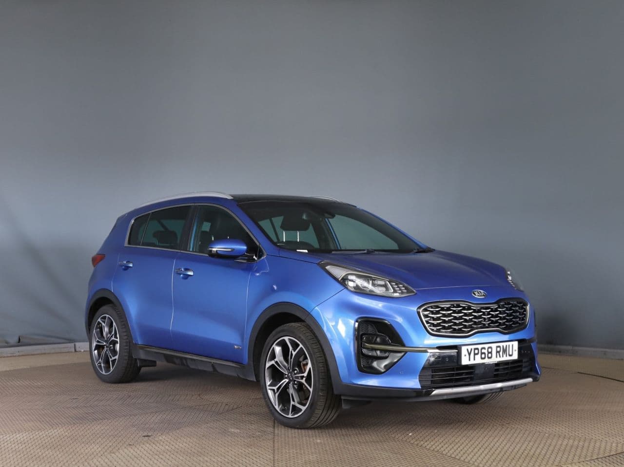Kia Sportage 1.6 T-GDi GT-Line S view 1