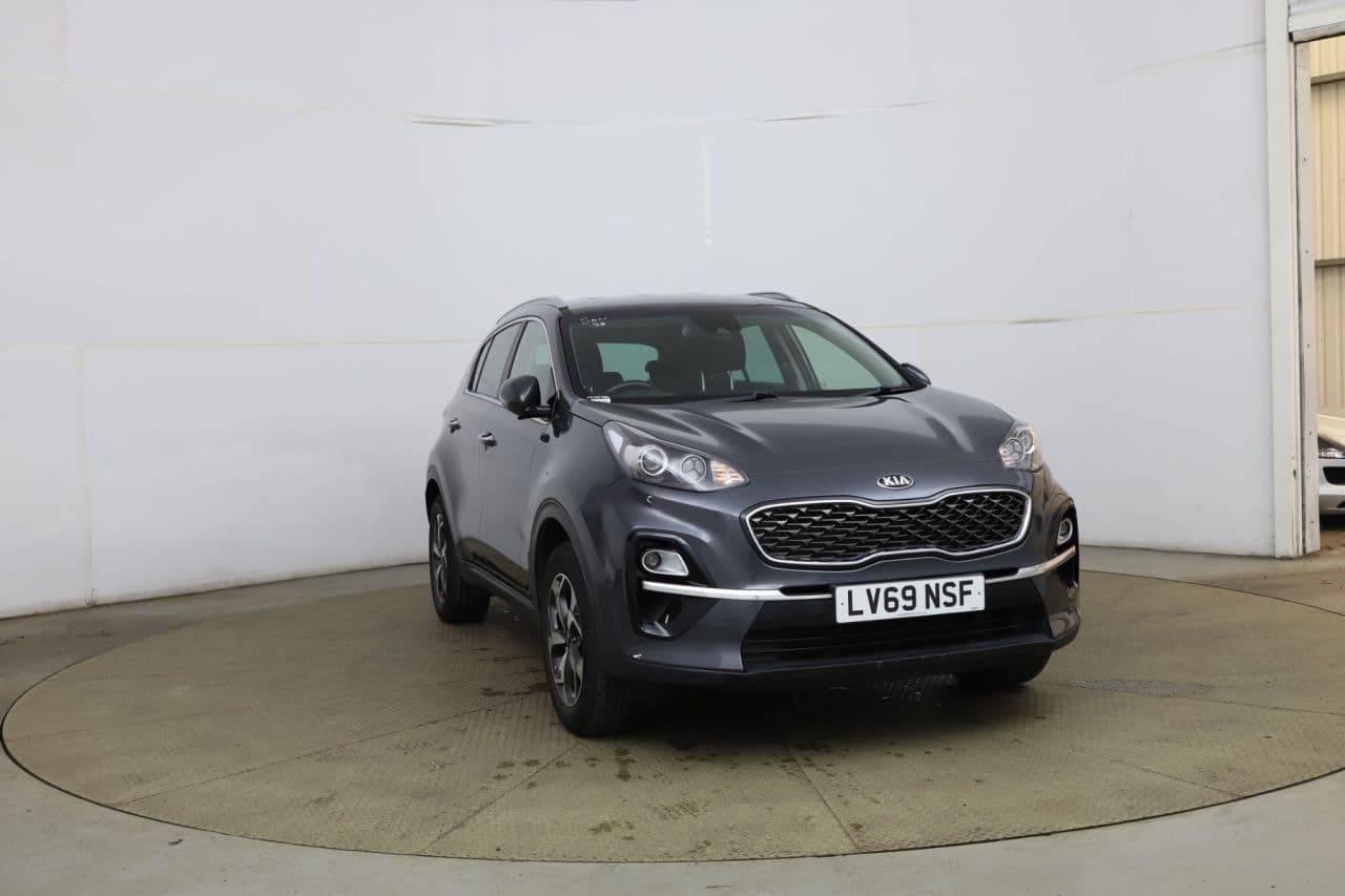 Kia Sportage 1.6 GDi 2 view 1
