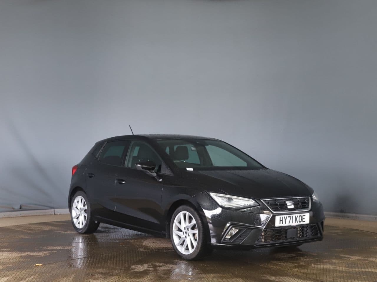 Seat Ibiza 1.0 TSI FR view 1
