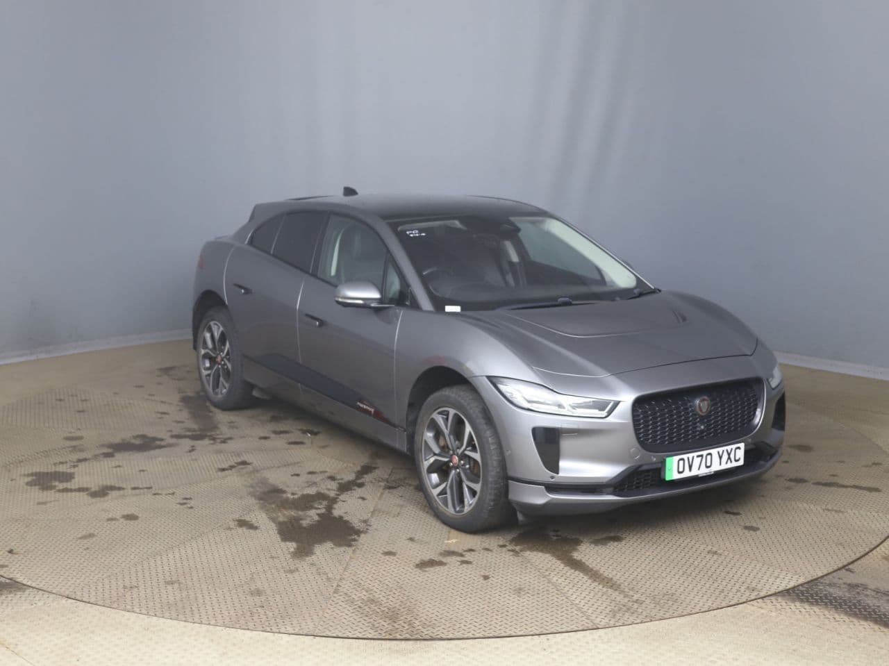 Jaguar I-Pace 400 90kWh HSE view 1